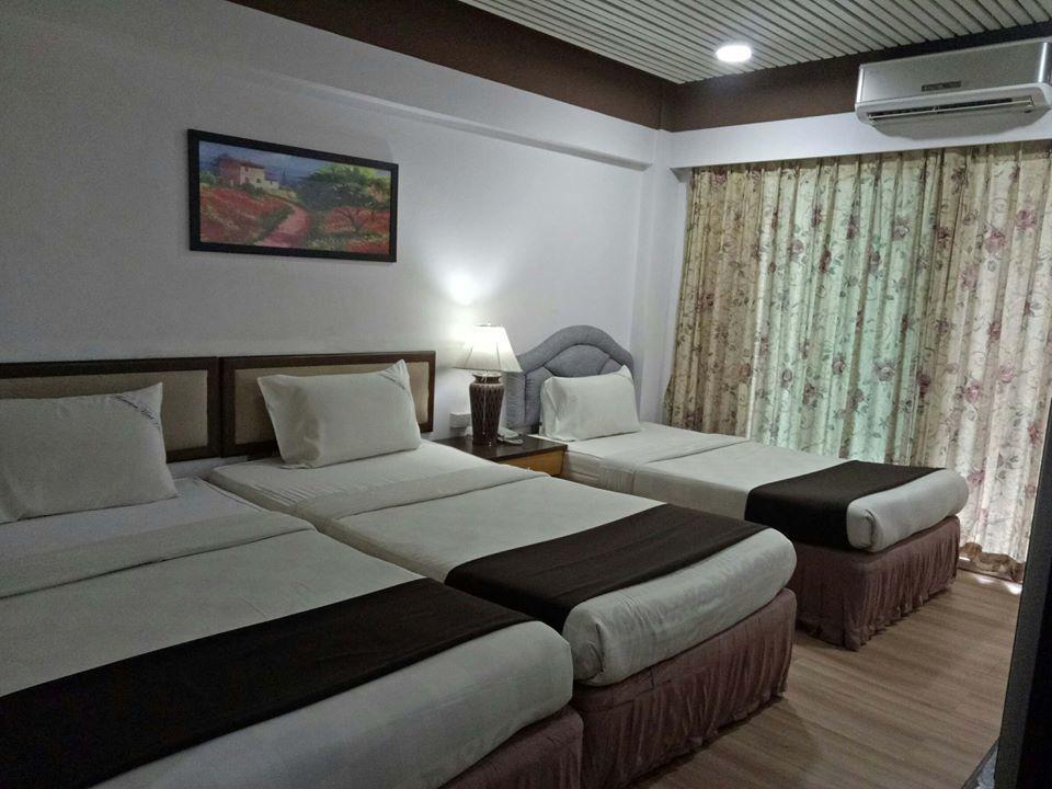 Thai Inter Korat Hotel Nakhon Ratchasima Bagian luar foto